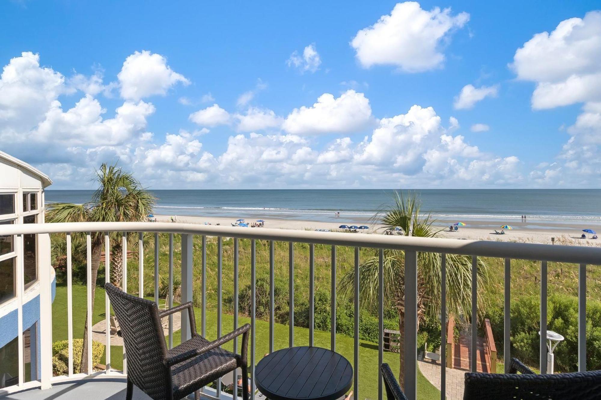 Отель Club Wyndham Westwinds Atlantic Beach Экстерьер фото