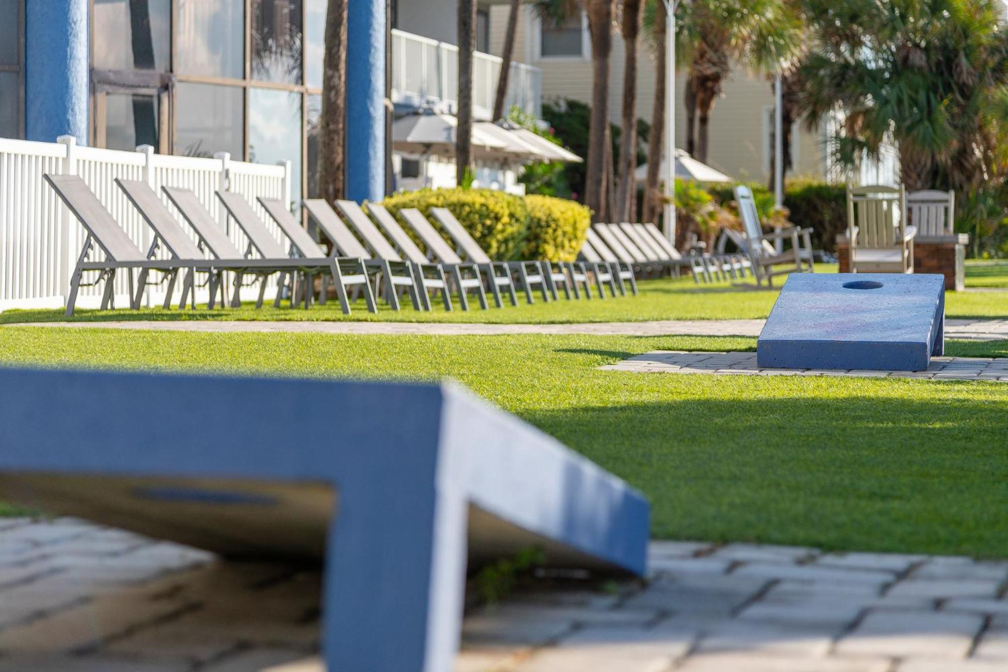 Отель Club Wyndham Westwinds Atlantic Beach Экстерьер фото