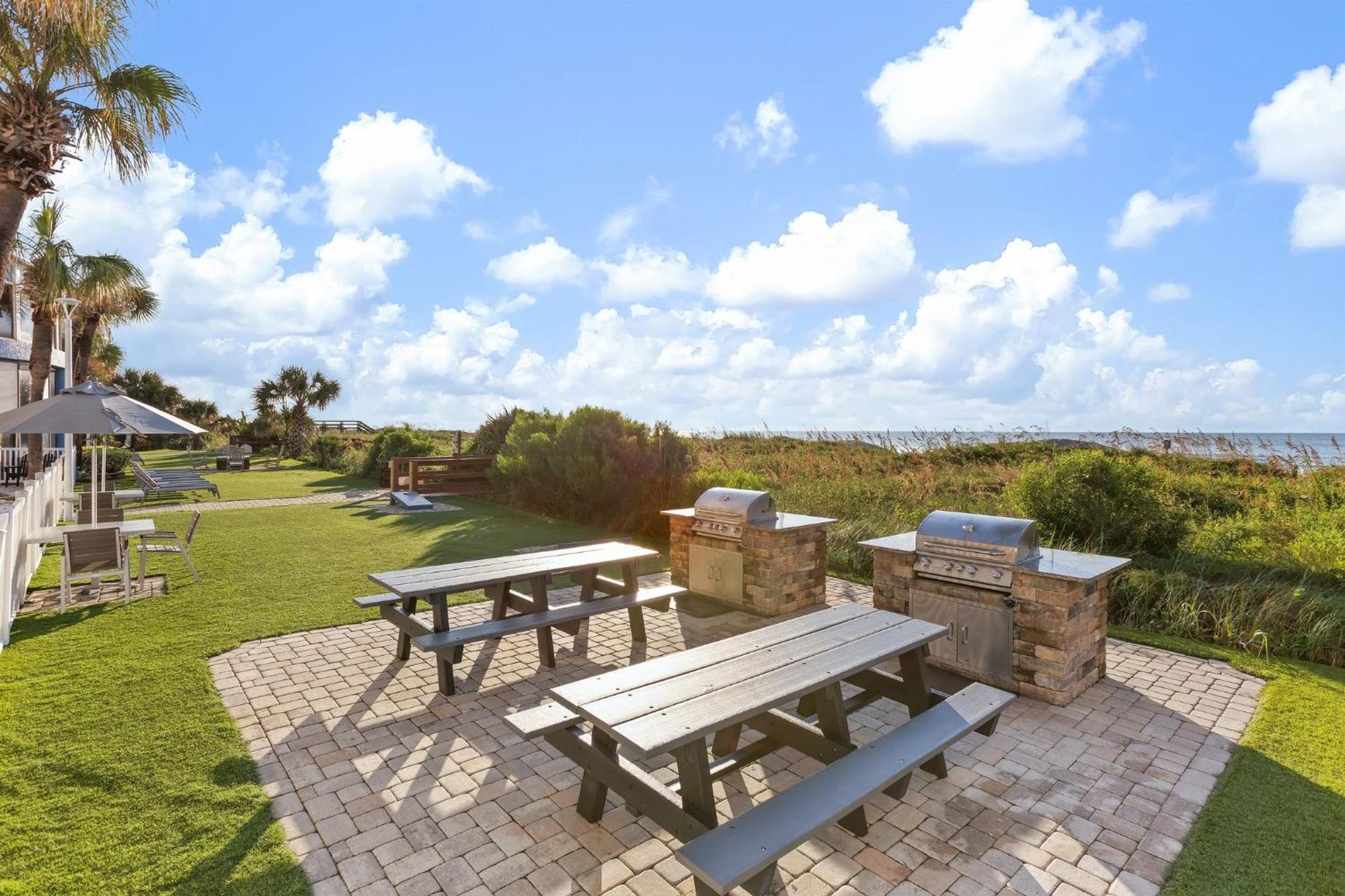 Отель Club Wyndham Westwinds Atlantic Beach Экстерьер фото