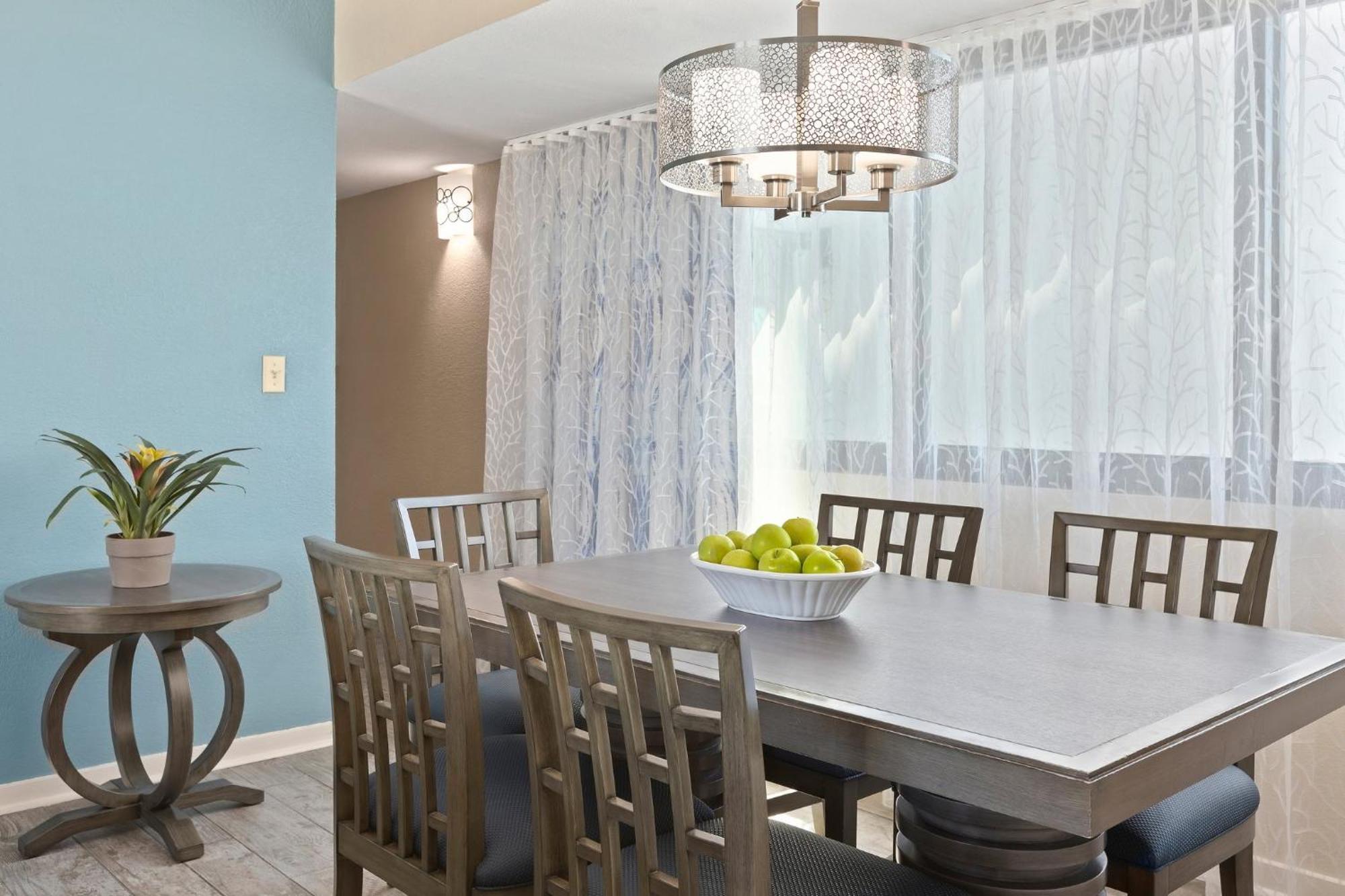 Отель Club Wyndham Westwinds Atlantic Beach Экстерьер фото