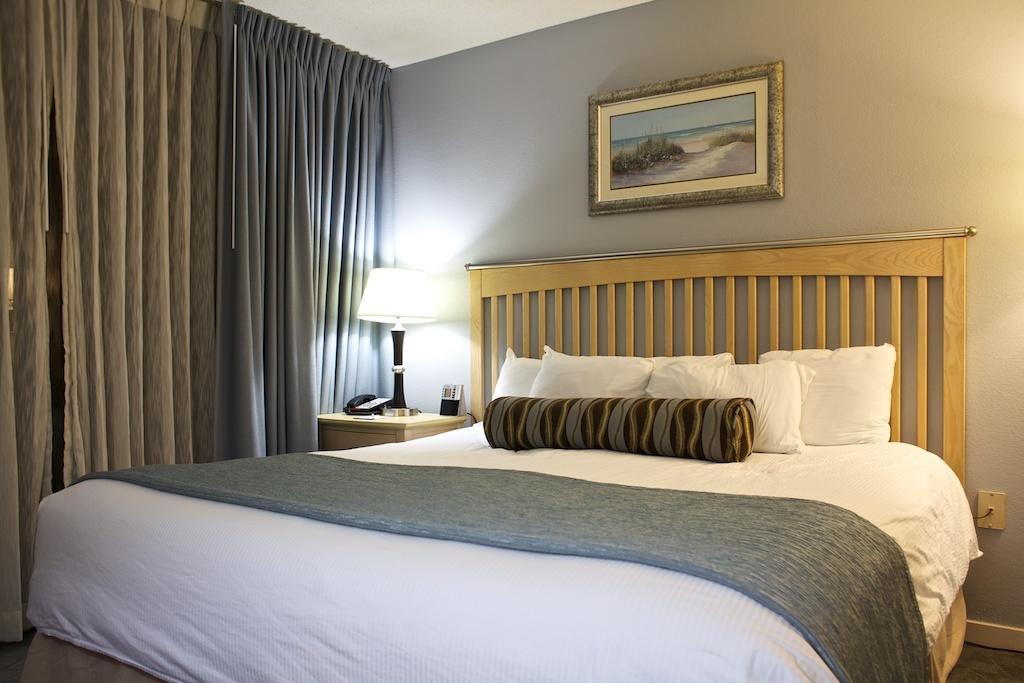 Отель Club Wyndham Westwinds Atlantic Beach Номер фото